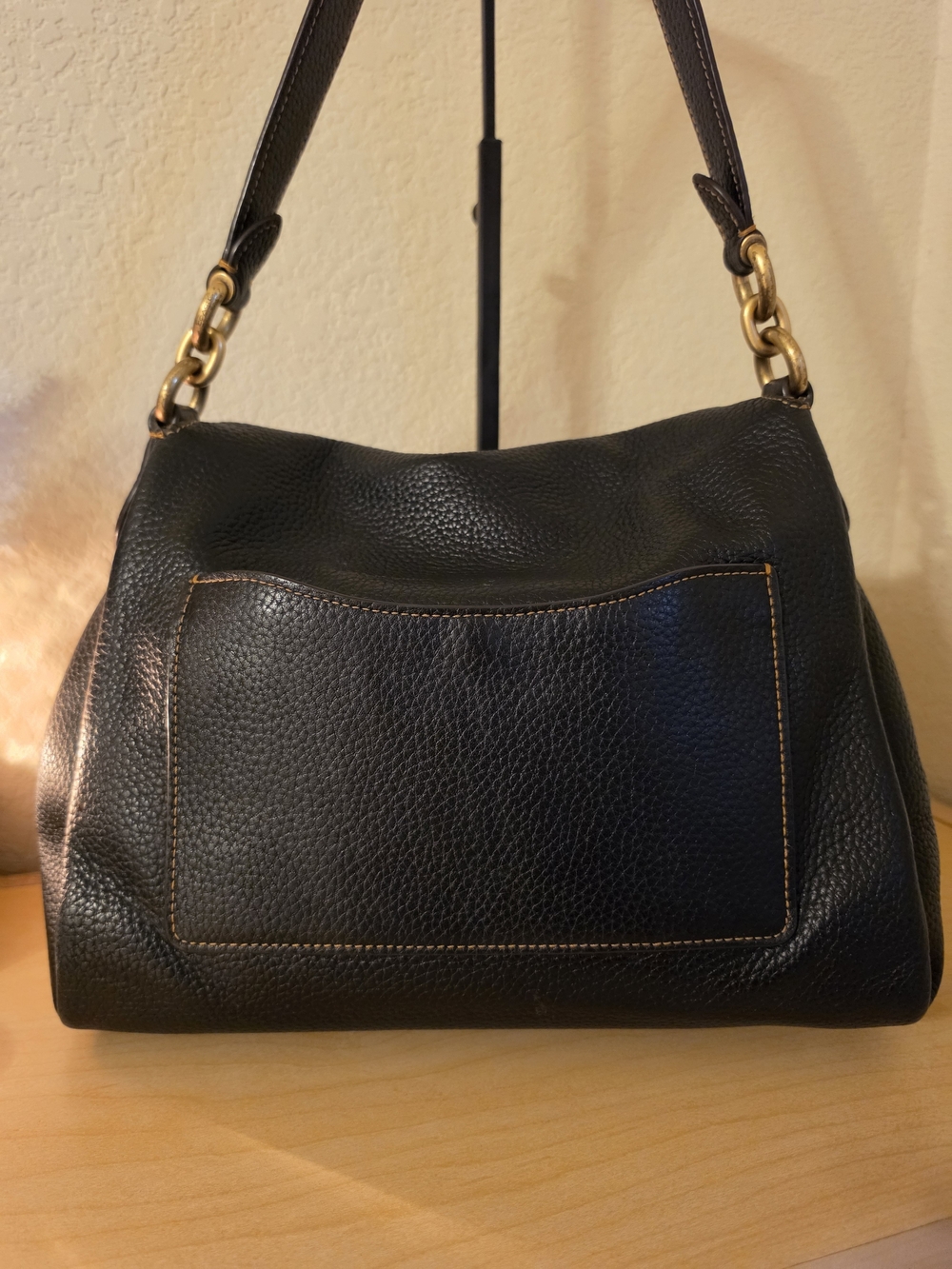 Coach May Black Pebbled Leather Shoulder Bag with Gold Hardware - Picture 5 of 12